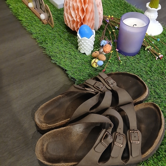Birkenstock Size 41 - Picture 7 of 10